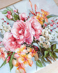 Cross Stitch Kit Luca - S - Flower bouquet BA2364 - Luca - S Yarns