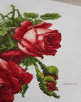 Cross Stitch Kit Luca - S - Red roses and Grapes, B2229 - Luca - S Yarns