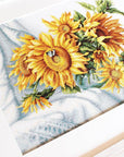 Cross Stitch Kit Luca - S - Sunflowers, B2264 - Luca - S Yarns
