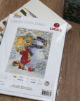 Cross Stitch Kit Luca - S - The Girl With Gifts, BU5018 - Luca - S Yarns