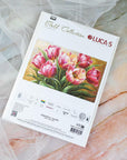 Cross Stitch Kit Luca-S GOLD - Graceful Tulips, B718