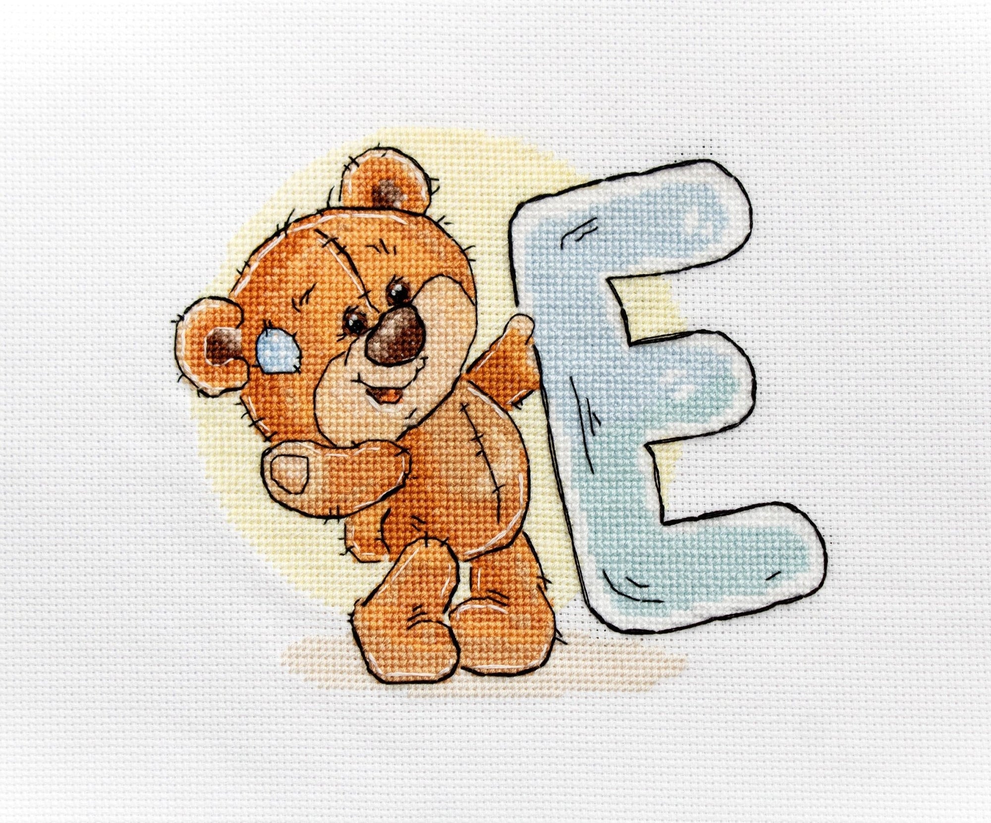 Cross Stitch Kit Alphabet - Luca - S Kit - Letter „E” B1206 - Luca - S Yarns