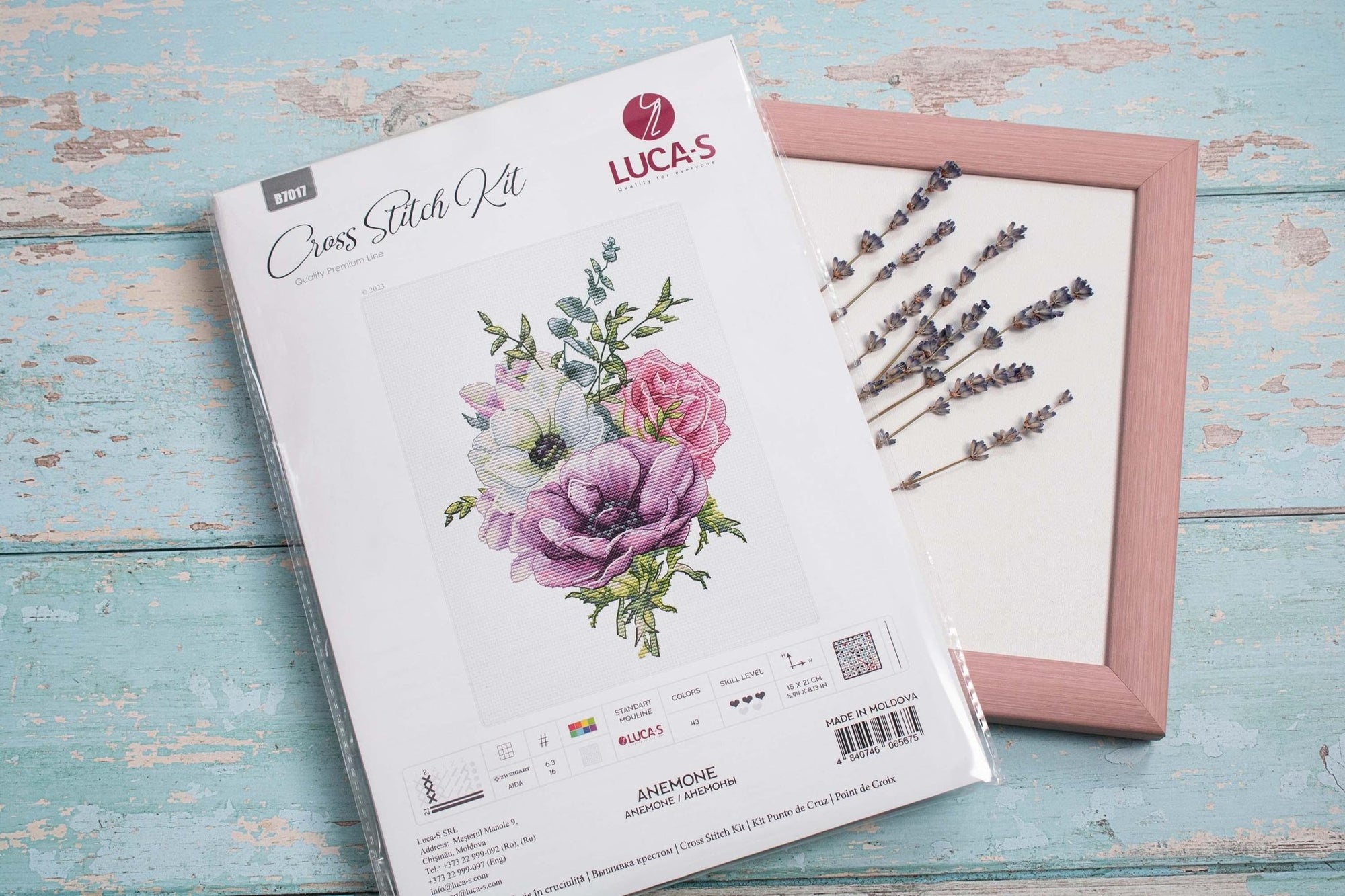 Cross Stitch Kit Luca - S - Anemone, B7017 - Luca - S Yarns