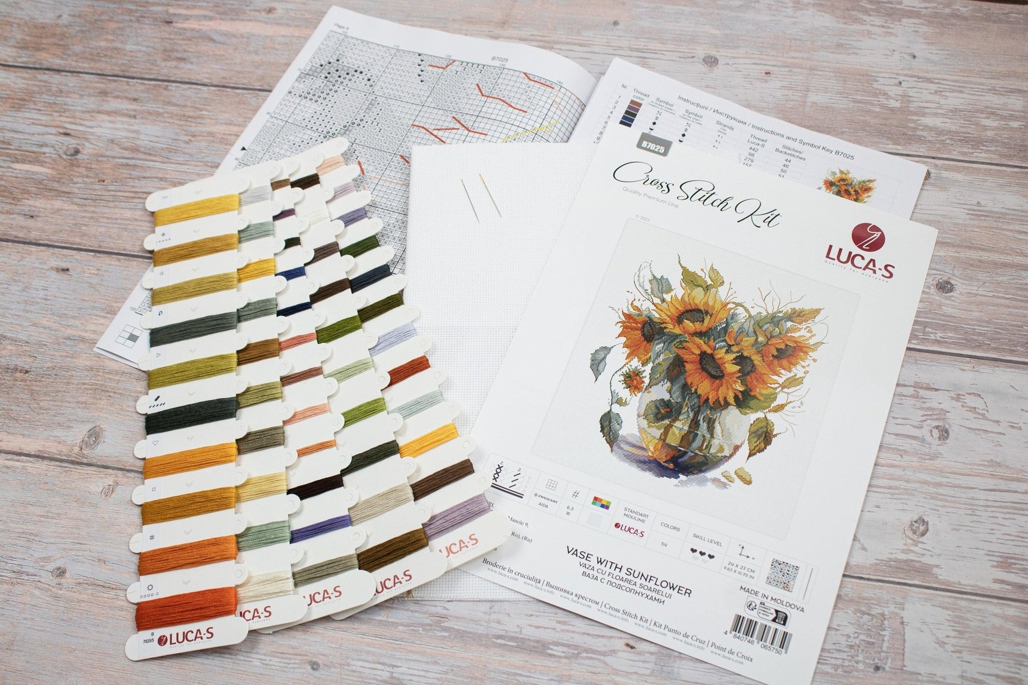 Cross Stitch Kit Luca - S - B7025, Vase with Sunflower - Luca - S Yarns