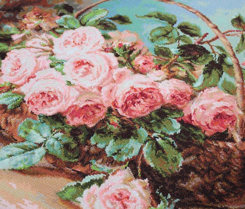 Cross Stitch Kit Luca - S - Basket of pink roses, B547 - Luca - S Yarns