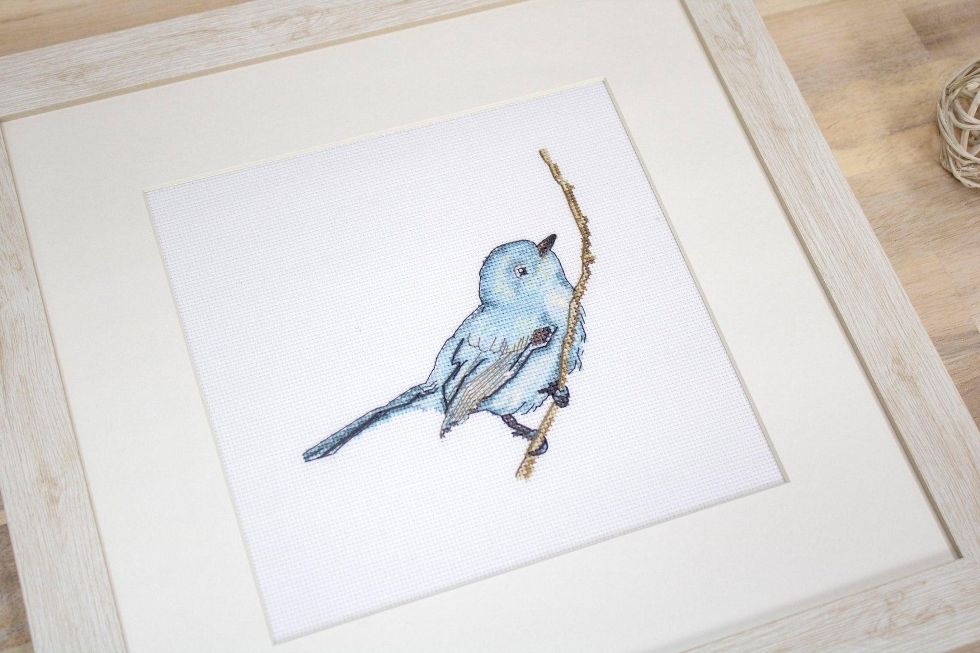 Cross Stitch Kit Luca - S - Blue Bird, B1158 - Luca - S Yarns