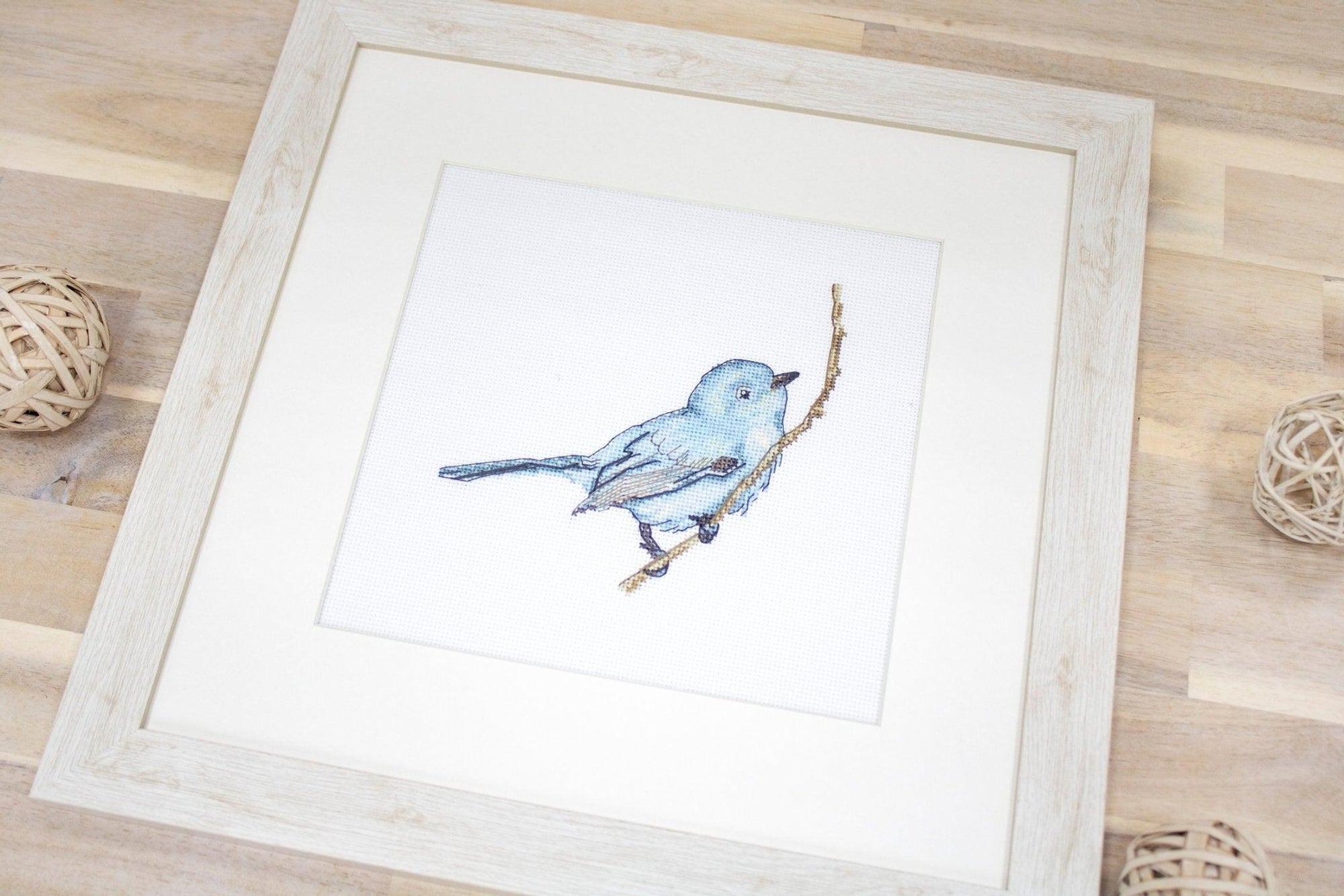 Cross Stitch Kit Luca - S - Blue Bird, B11588 - Luca - S Yarns