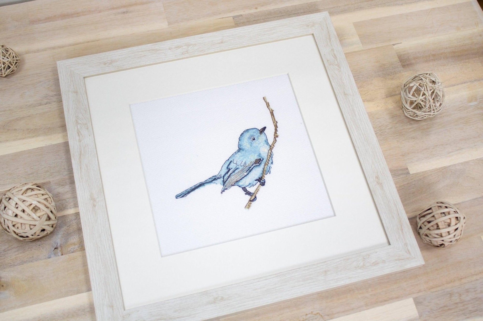 Cross Stitch Kit Luca - S - Blue Bird, B11588 - Luca - S Yarns