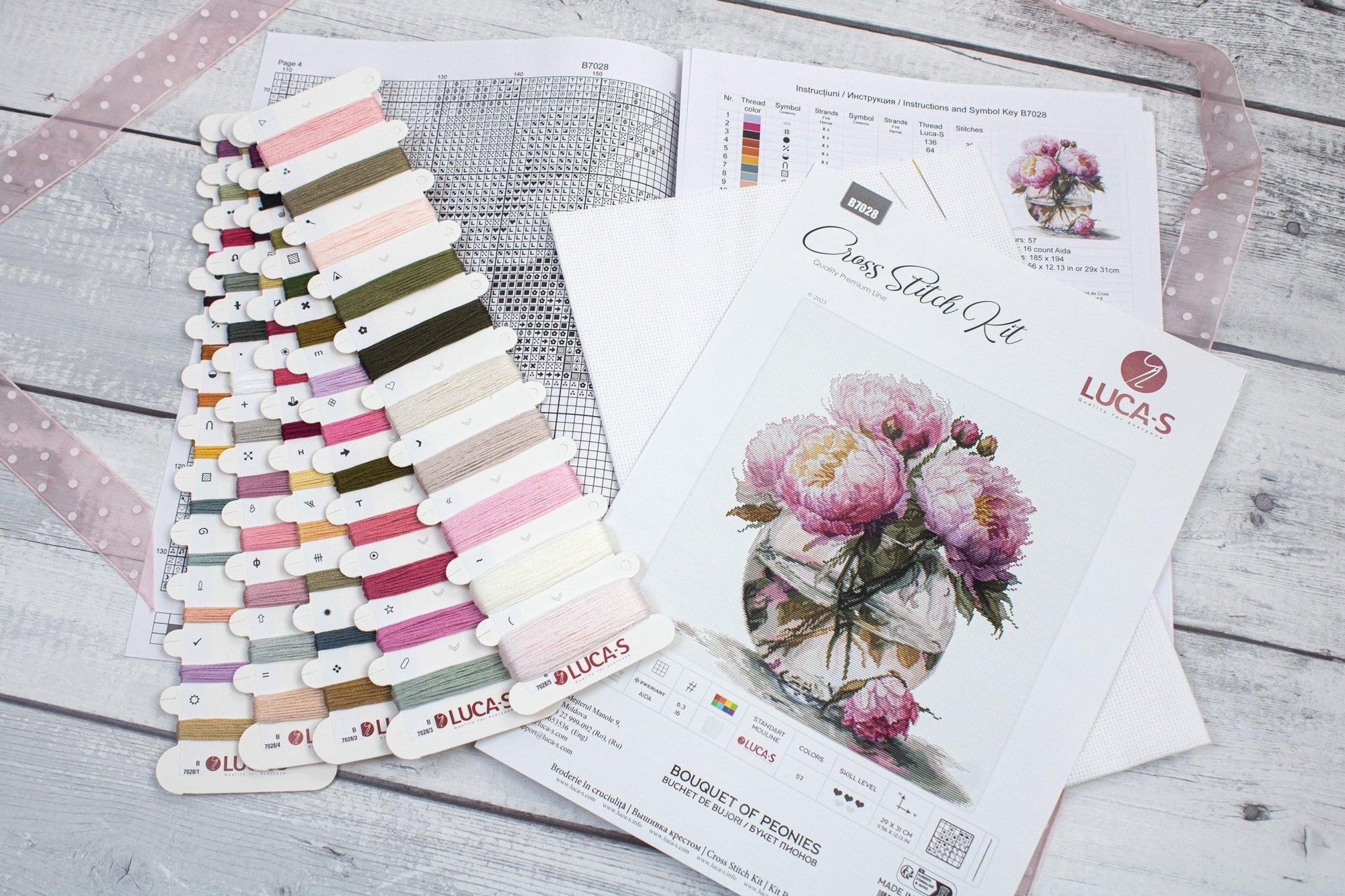 Cross Stitch Kit Luca - S - Bouquet of Peonies, B7028 - Luca - S Yarns