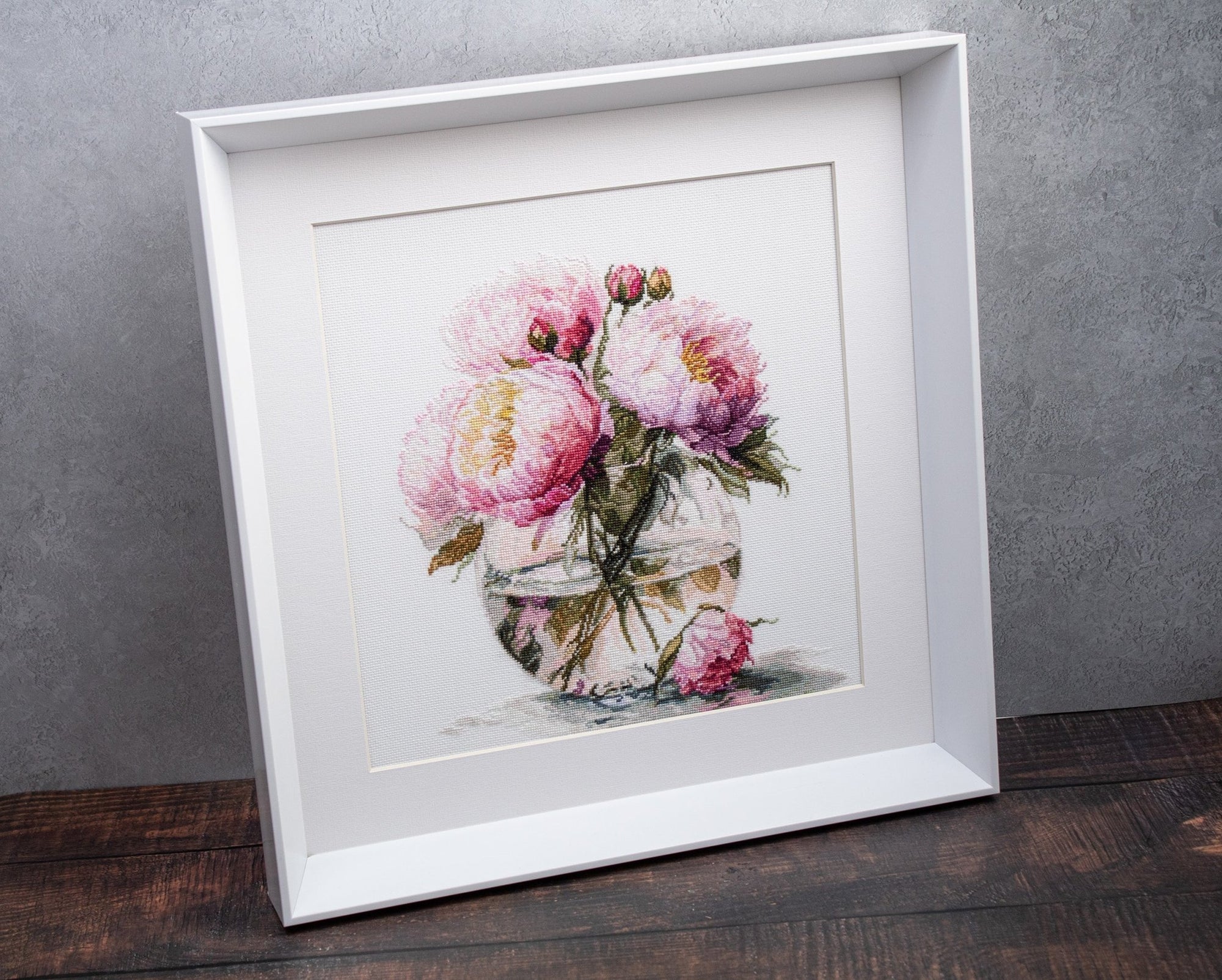 Cross Stitch Kit Luca - S - Bouquet of Peonies, B7028 - Luca - S Yarns