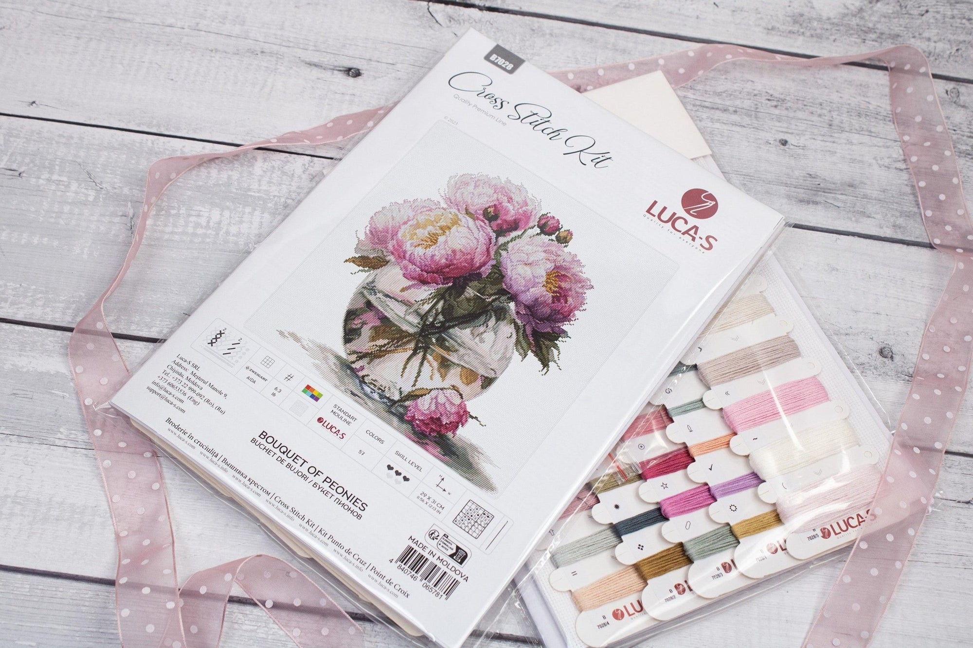 Cross Stitch Kit Luca - S - Bouquet of Peonies, B7028 - Luca - S Yarns