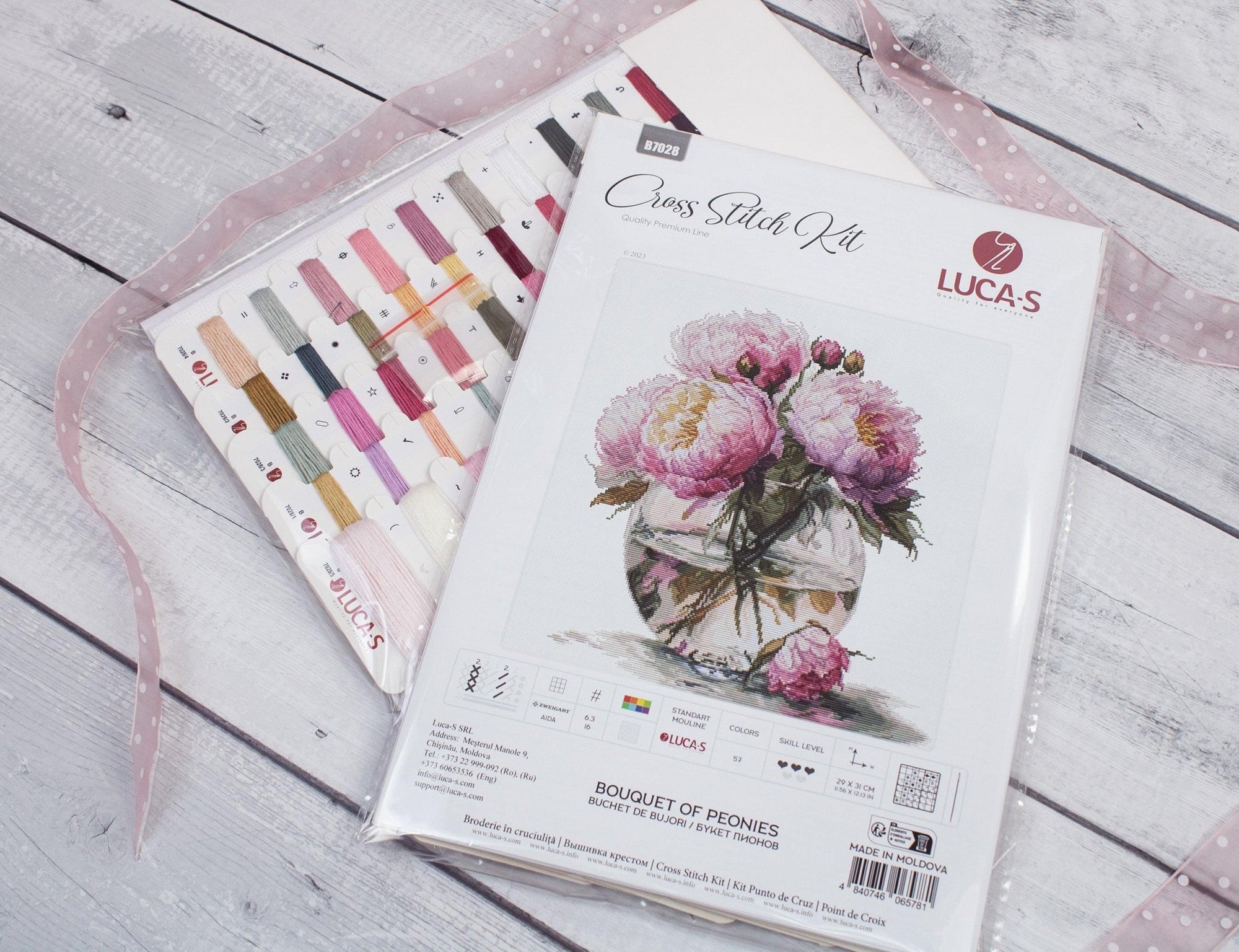 Cross Stitch Kit Luca - S - Bouquet of Peonies, B7028 - Luca - S Yarns
