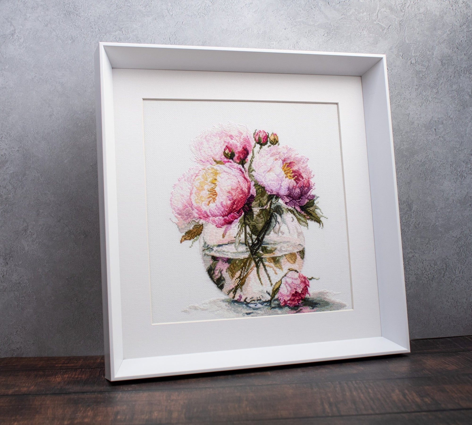 Cross Stitch Kit Luca - S - Bouquet of Peonies, B7028 - Luca - S Yarns