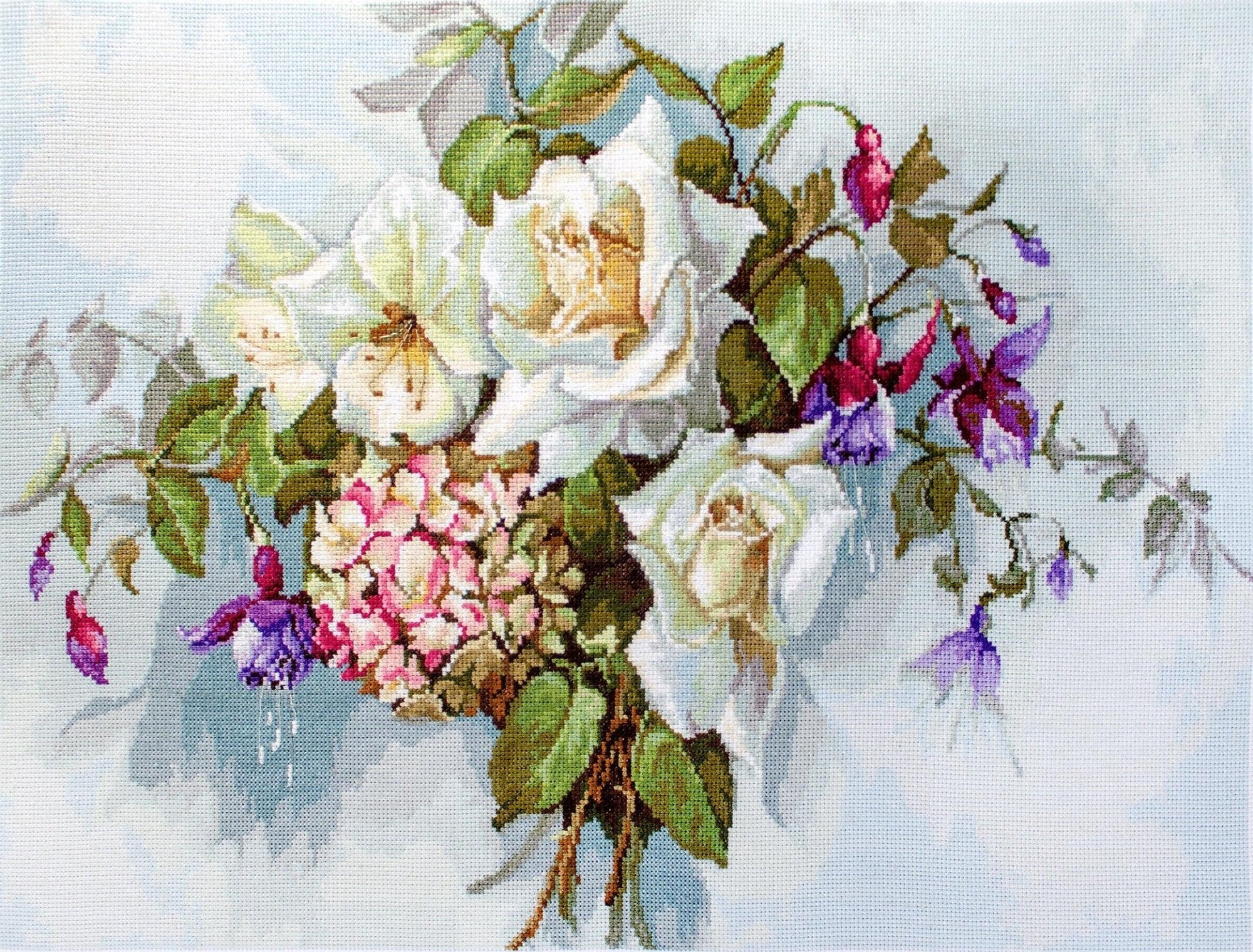 Cross Stitch Kit Luca - S - Bouquet of roses BA2363 - Luca - S Yarns