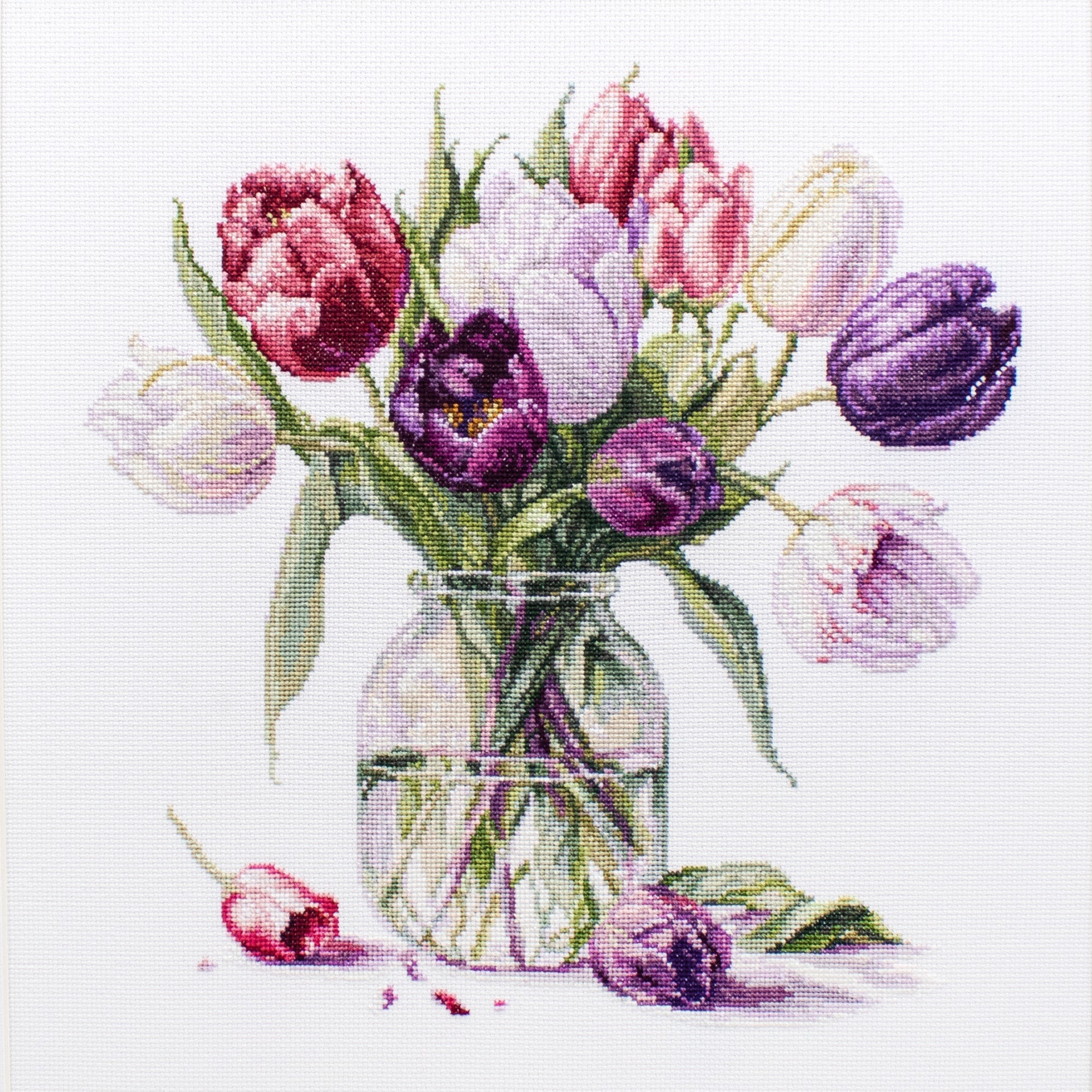 Cross Stitch Kit Luca - S - Bouquet of Tulips, B7029 - Luca - S Yarns