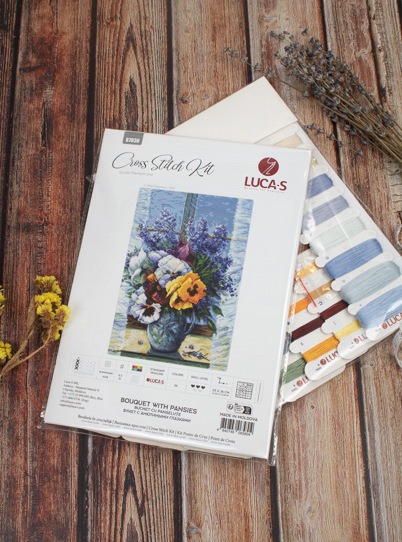 Cross Stitch Kit Luca - S - Bouquet with Pansies, B7030 - Luca - S Yarns
