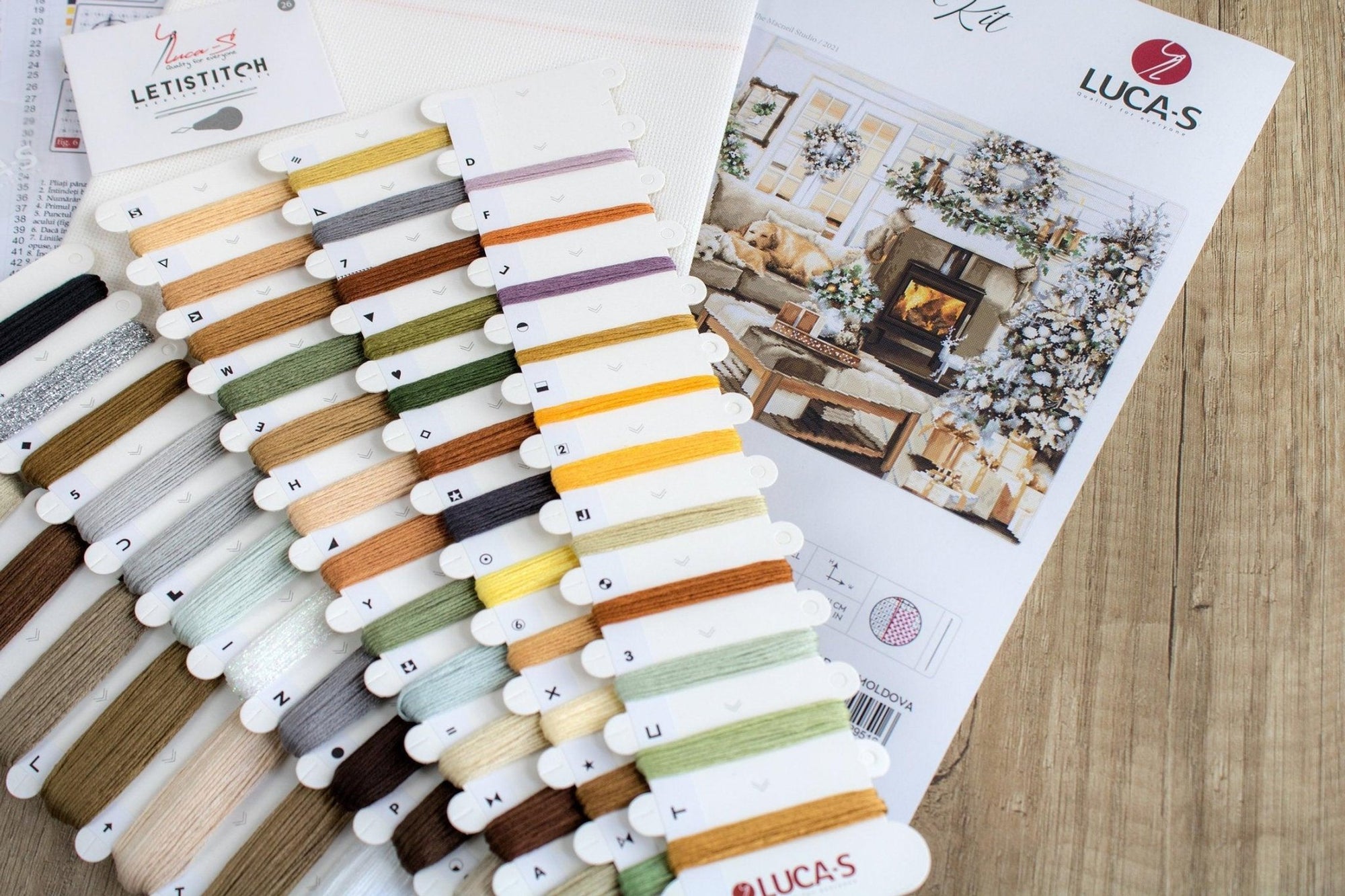 Cross Stitch Kit Luca - S - Dreaming of a White Christmas, B2393 - Luca - S Yarns