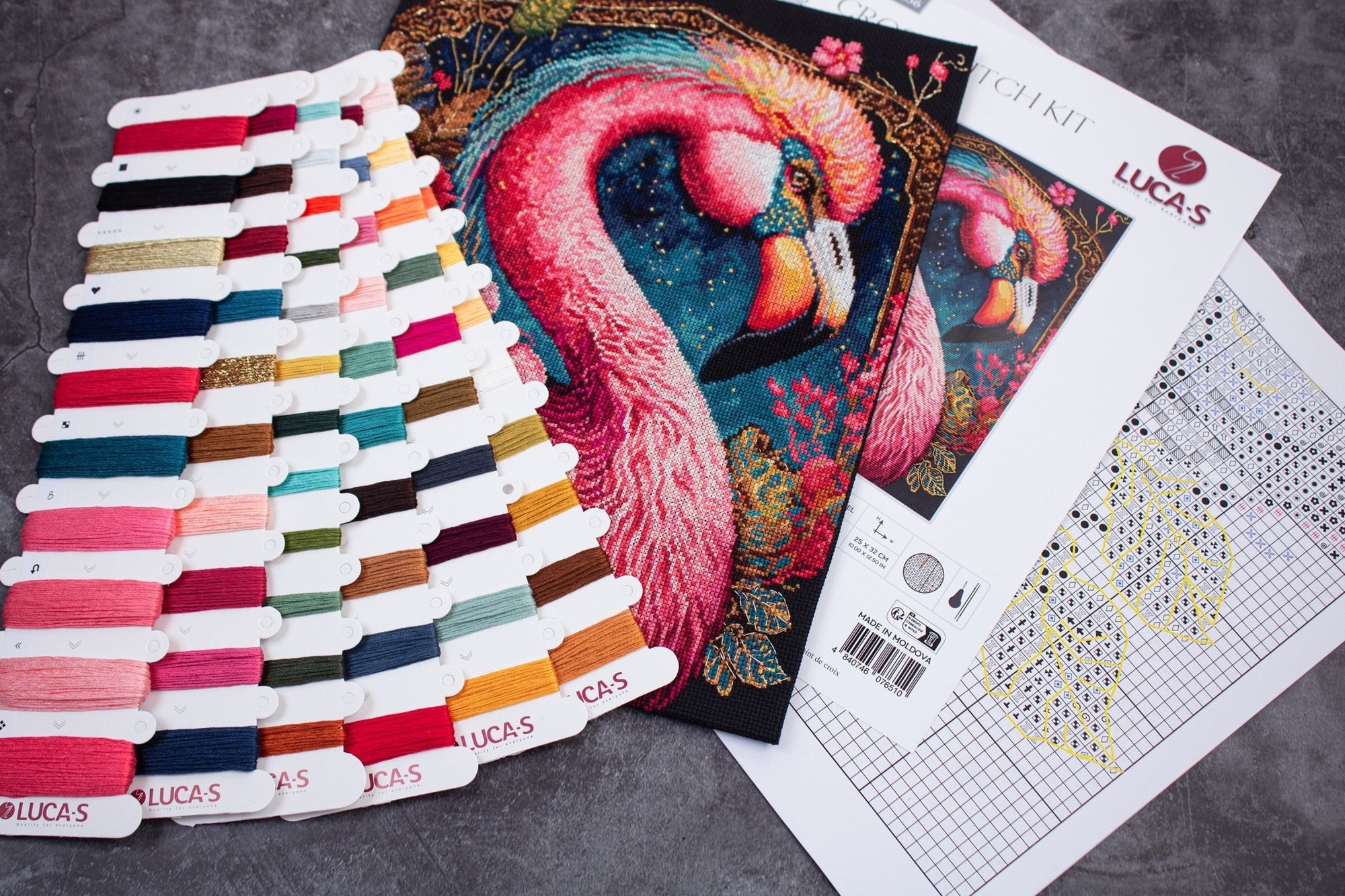 Cross Stitch Kit Luca - S - Flamingo Fantastico, BU5036 - Luca - S Yarns