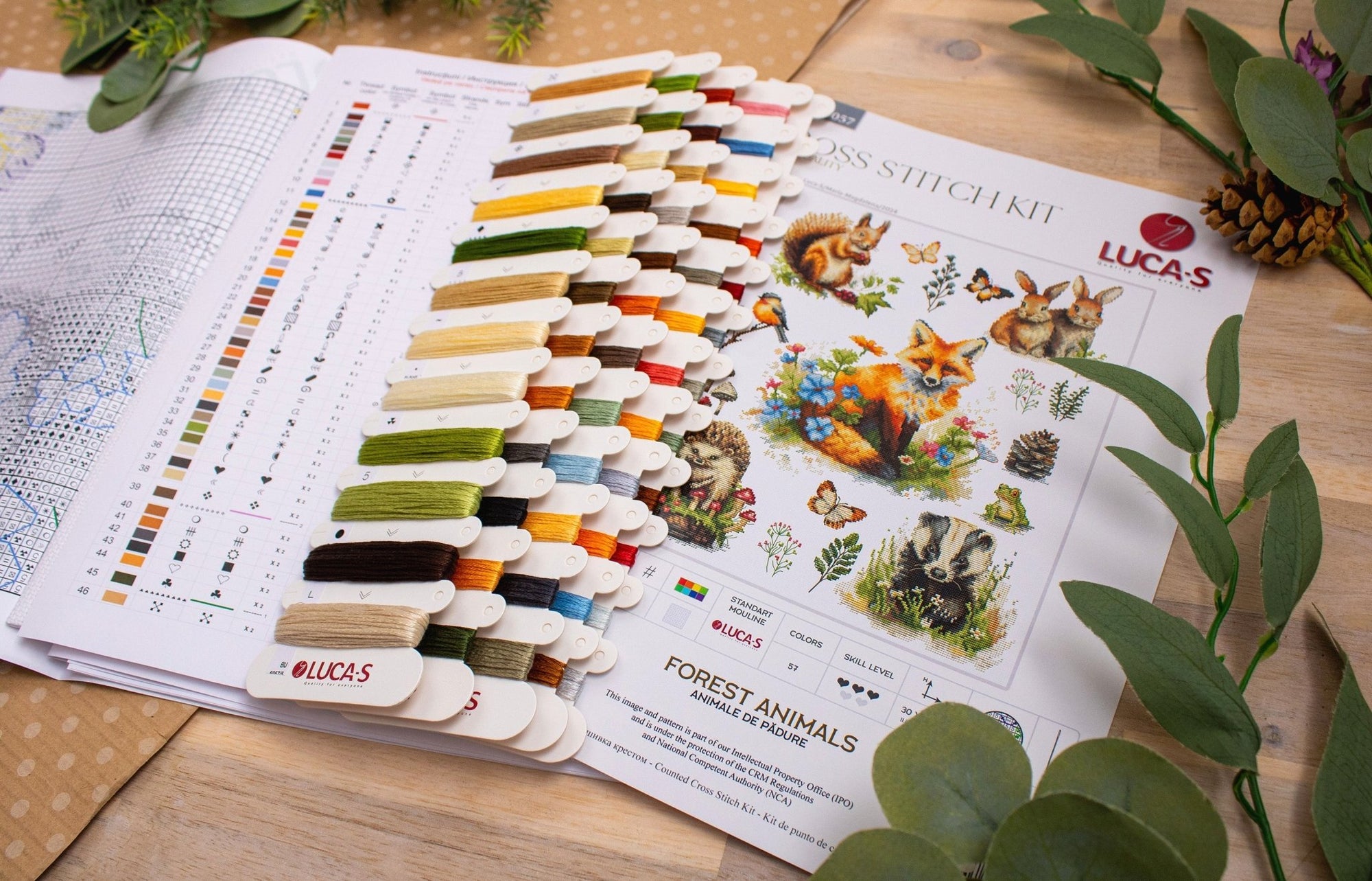 Cross Stitch Kit Luca - S - Forest Animals, BU5057 - Luca - S Yarns