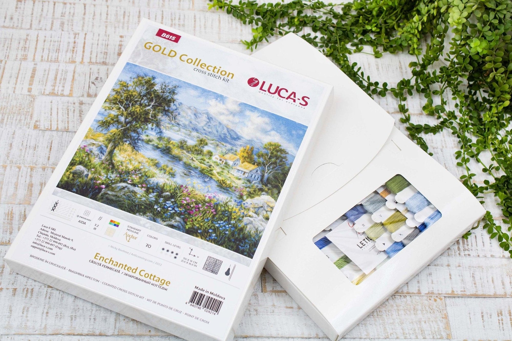 Cross Stitch Kit Luca - S Gold Collection - Enchanted Cottage, B615 - Luca - S Yarns