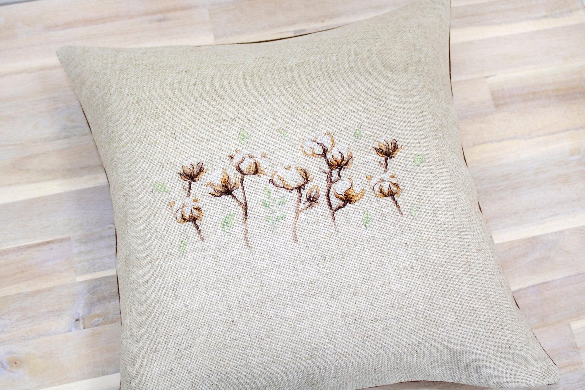 Cross Stitch Kit Luca - S - Pillow Case, PB203 - Luca - S Yarns