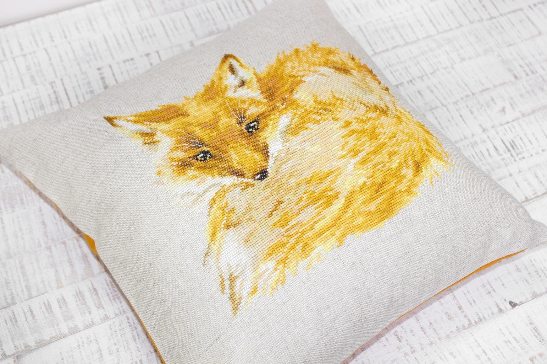 Cross Stitch Kit Luca - S | Pillowcase, PB178 - Luca - S Yarns