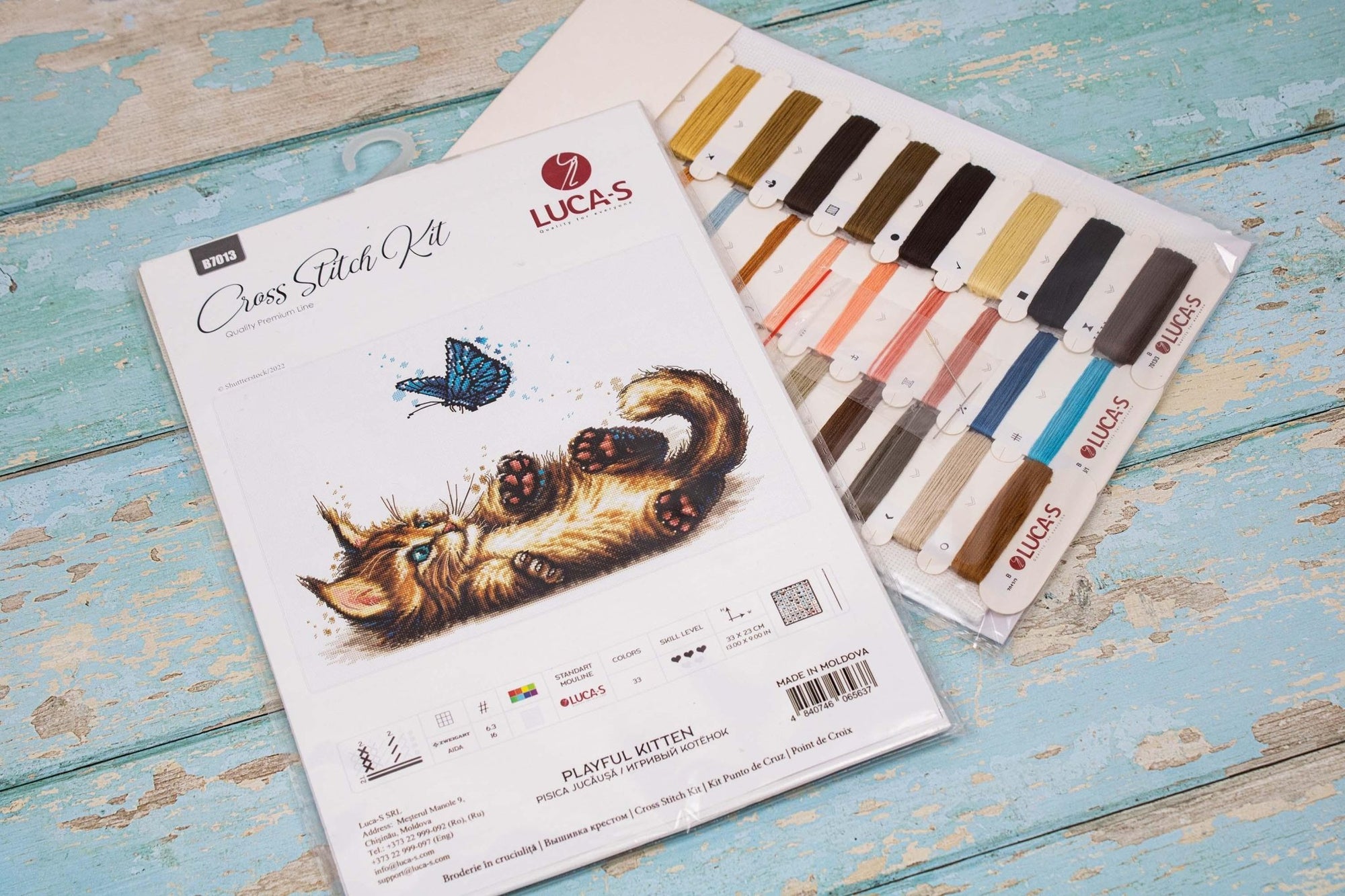 Cross Stitch Kit Luca - S - Playful Kitten, B7013 - Luca - S Yarns