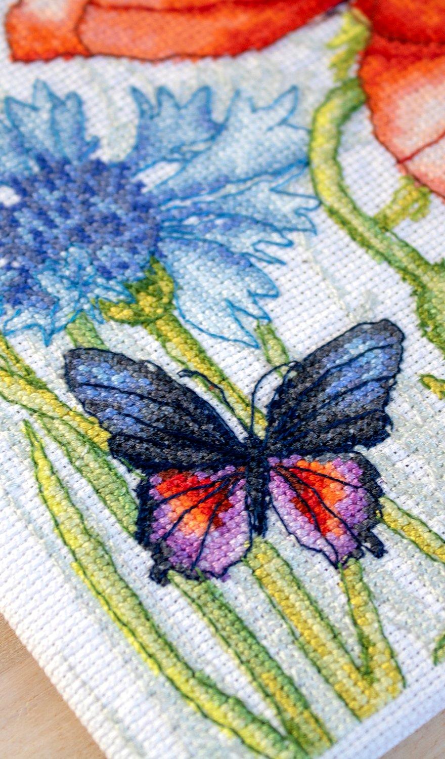 Cross Stitch Kit Luca - S - Poppies and Butterflies, BU4018 - Luca - S Yarns