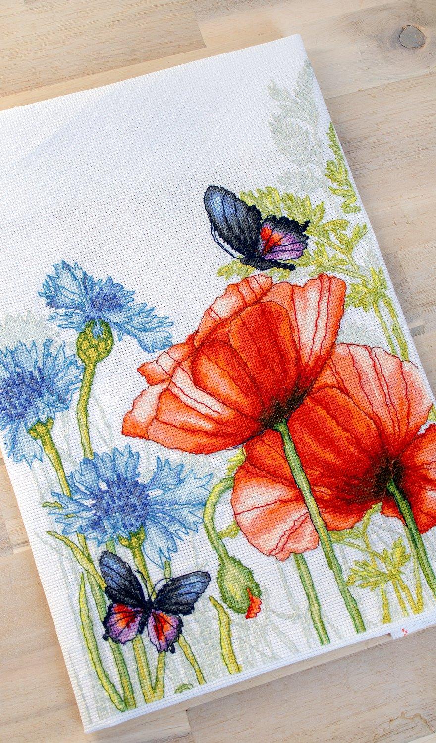 Cross Stitch Kit Luca - S - Poppies and Butterflies, BU4018 - Luca - S Yarns