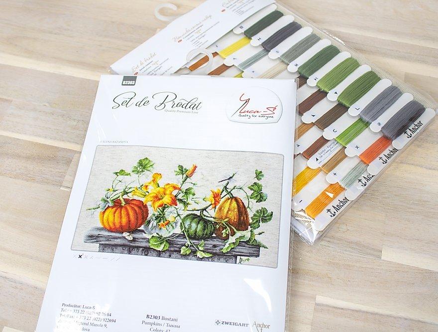 Cross Stitch Kit Luca - S - Pumpkins, B2303 - Luca - S Yarns