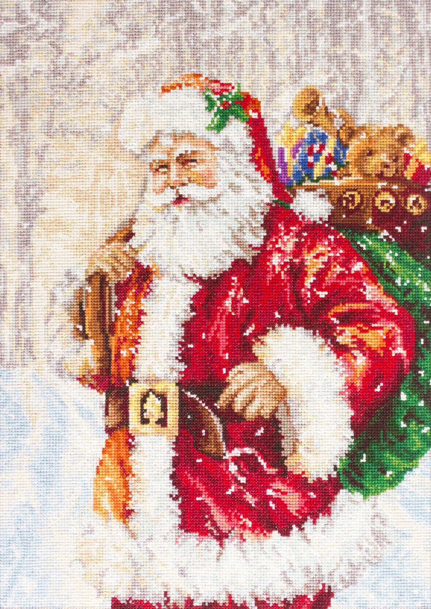 Cross Stitch Kit Luca - S - Santa Claus, B575 - Luca - S Yarns