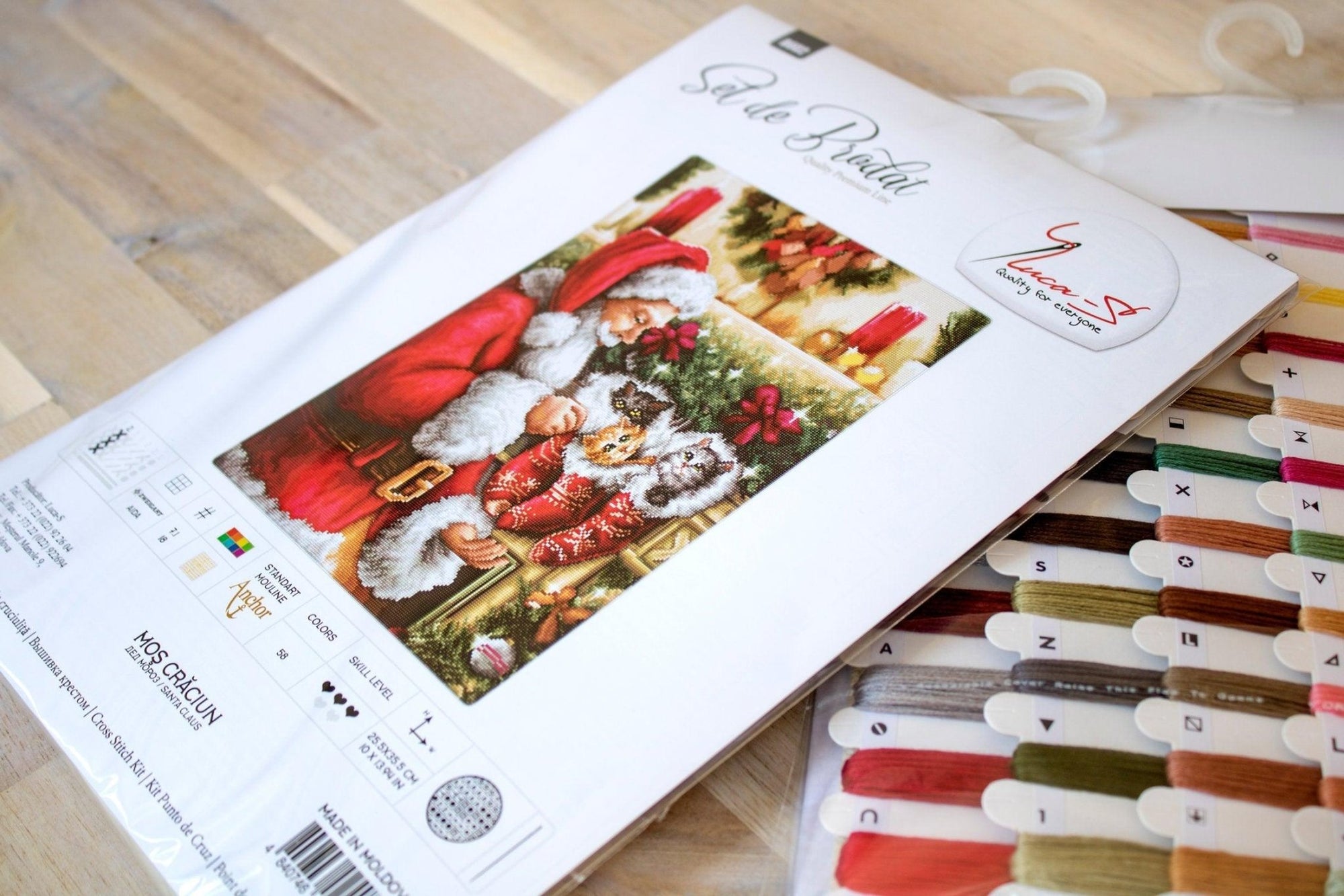Cross Stitch Kit Luca - S - Santa Claus, B602 - Luca - S Yarns