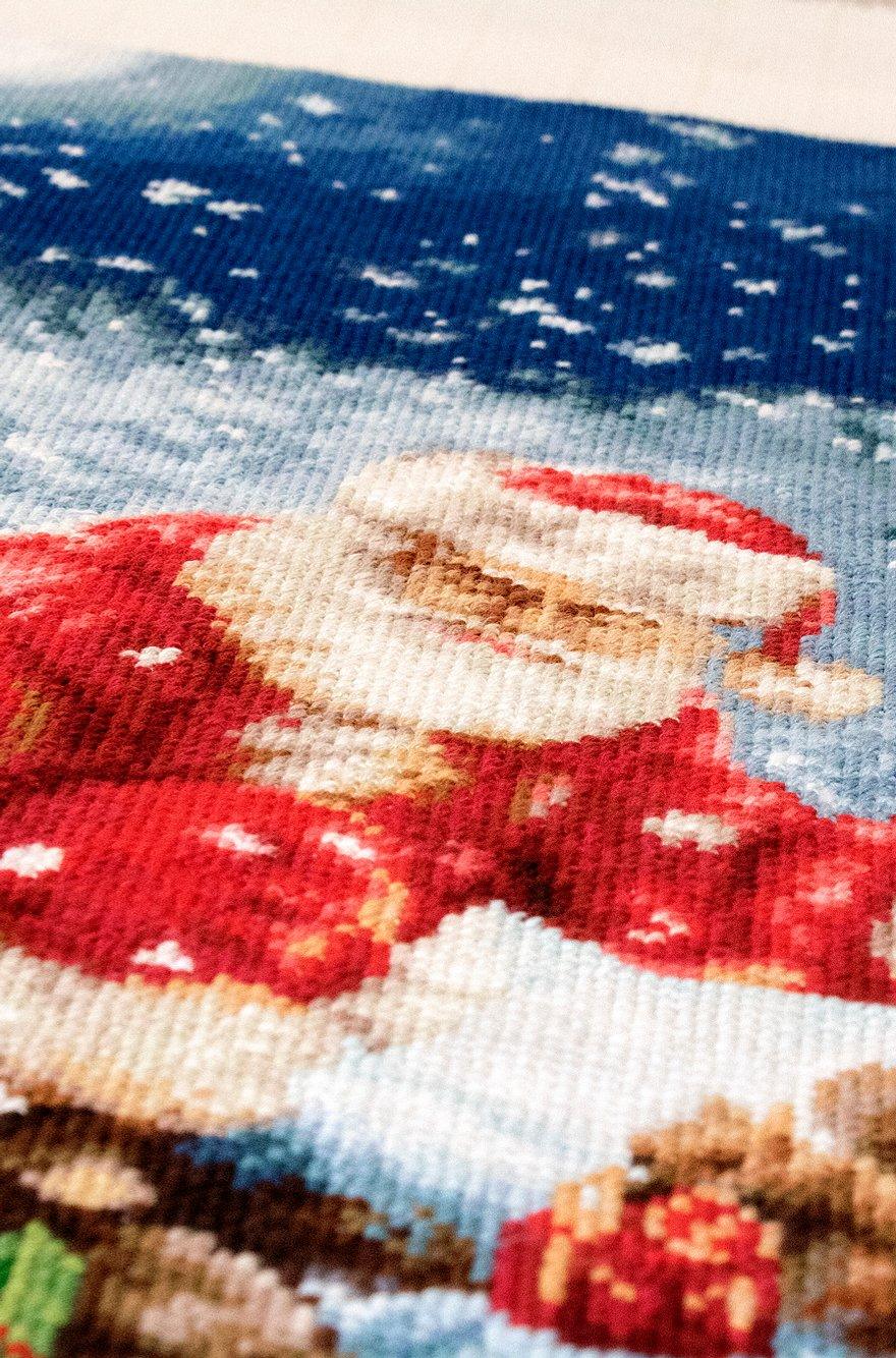 Cross Stitch Kit Luca - S - Santa Claus - Christmas Gifts, B577 - Luca - S Yarns