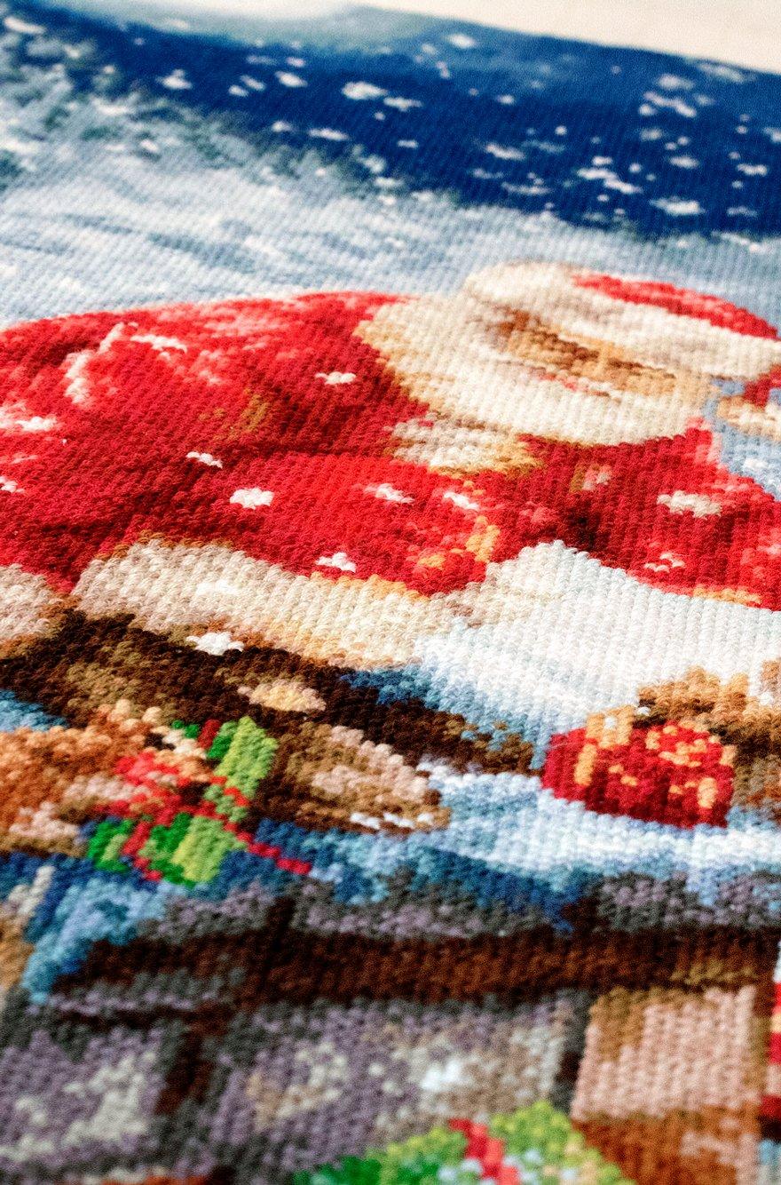 Cross Stitch Kit Luca - S - Santa Claus - Christmas Gifts, B577 - Luca - S Yarns
