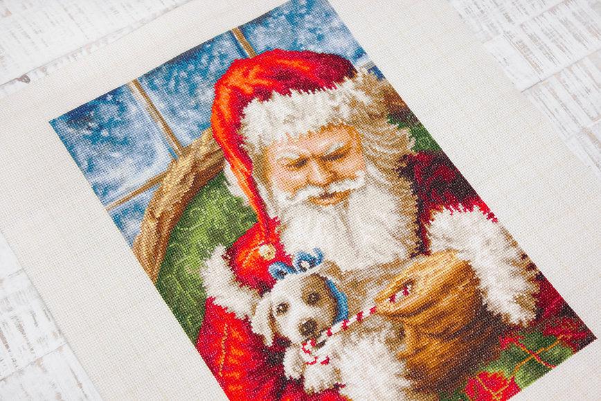 Cross Stitch Kit Luca - S - Santa Claus with a puppy, B561 - Luca - S Yarns