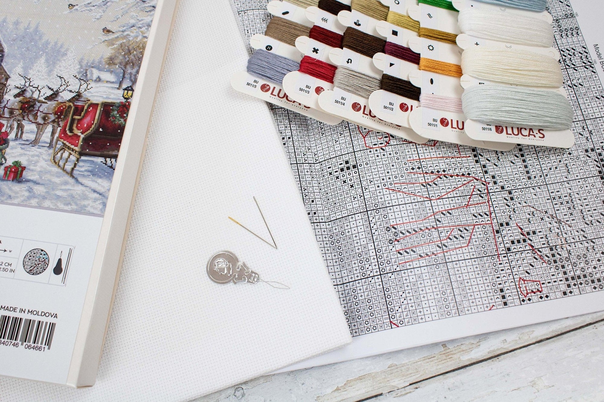 Cross Stitch Kit Luca - S - Santa Interior, B2408 - Luca - S Yarns