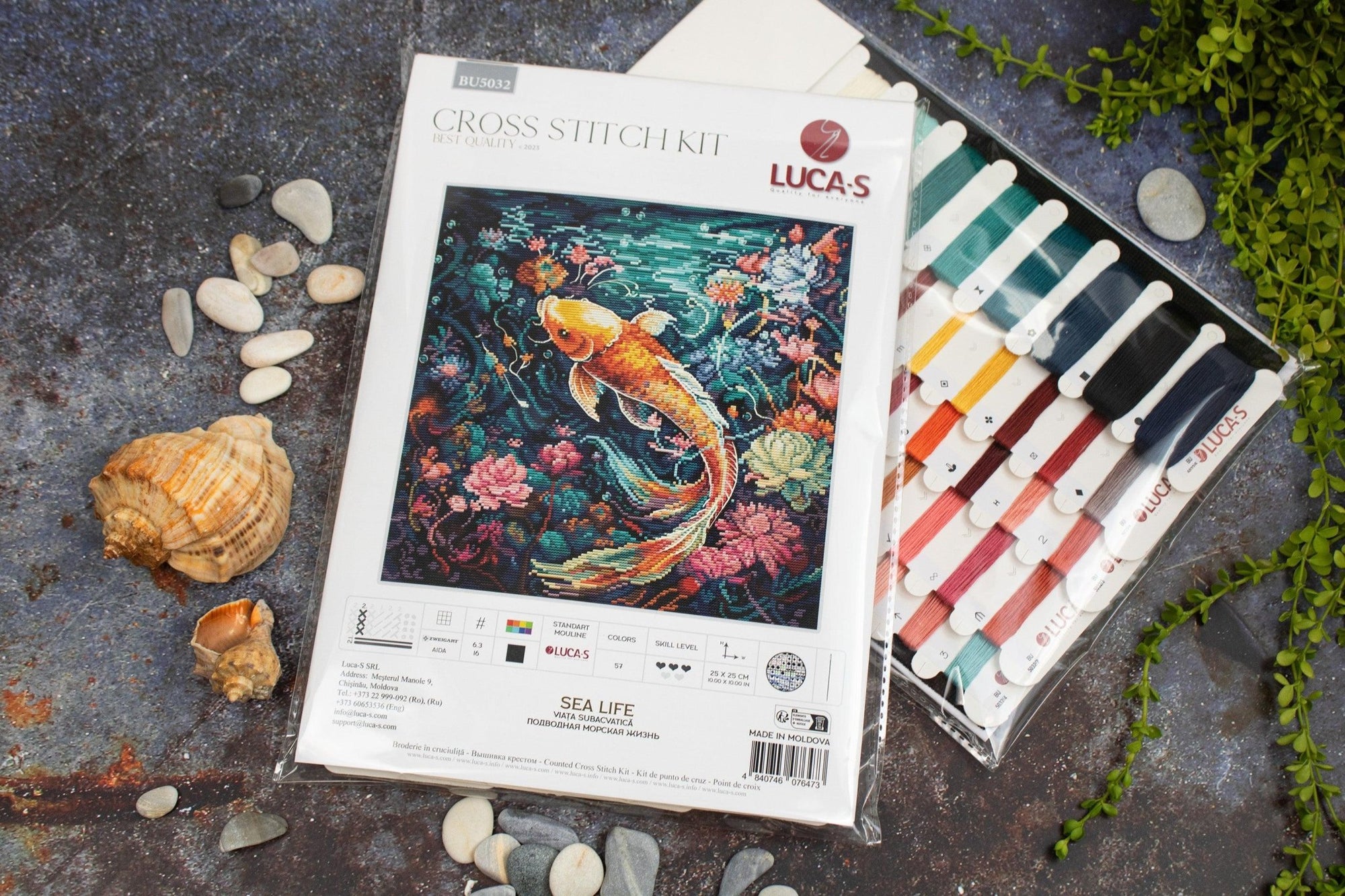 Cross Stitch Kit Luca - S - Sea Life, BU5032 - Luca - S Yarns