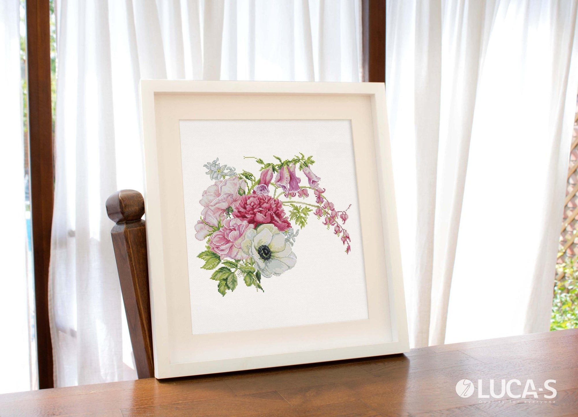 Cross Stitch Kit Luca - S - Spring Bouquet, B7018 - Luca - S Yarns