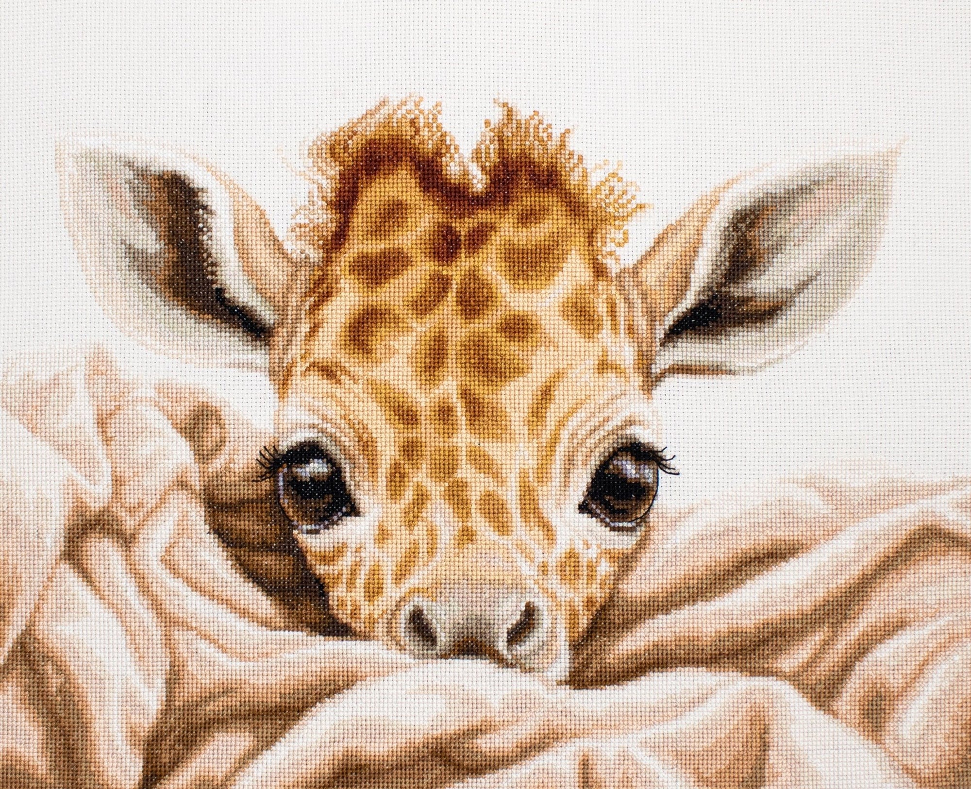 Cross Stitch Kit Luca - S - The Baby Giraffe, B2425 - Luca - S Yarns