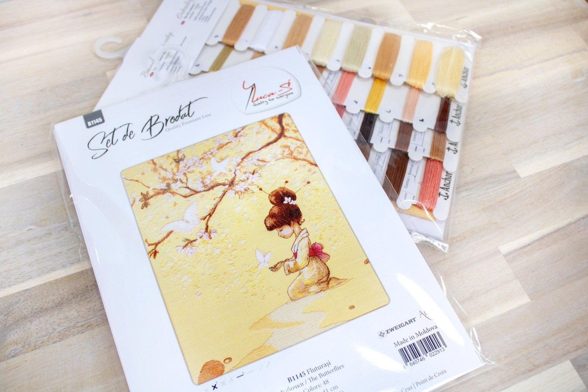 Cross Stitch Kit Luca - S - The butterflies, B1145 - Luca - S Yarns