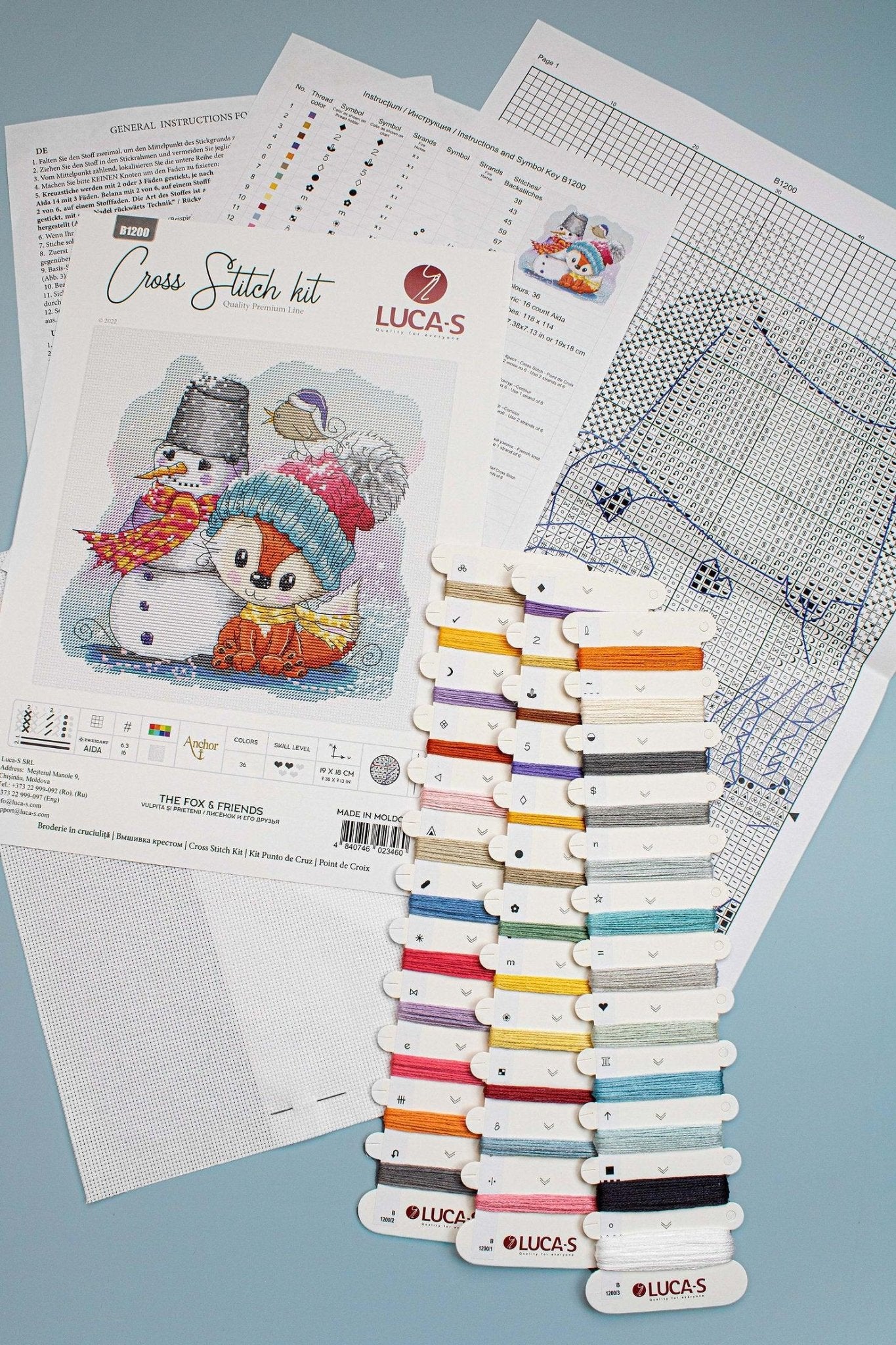 Cross Stitch Kit Luca - S - The fox &amp; Friends, B1200 - Luca - S Yarns
