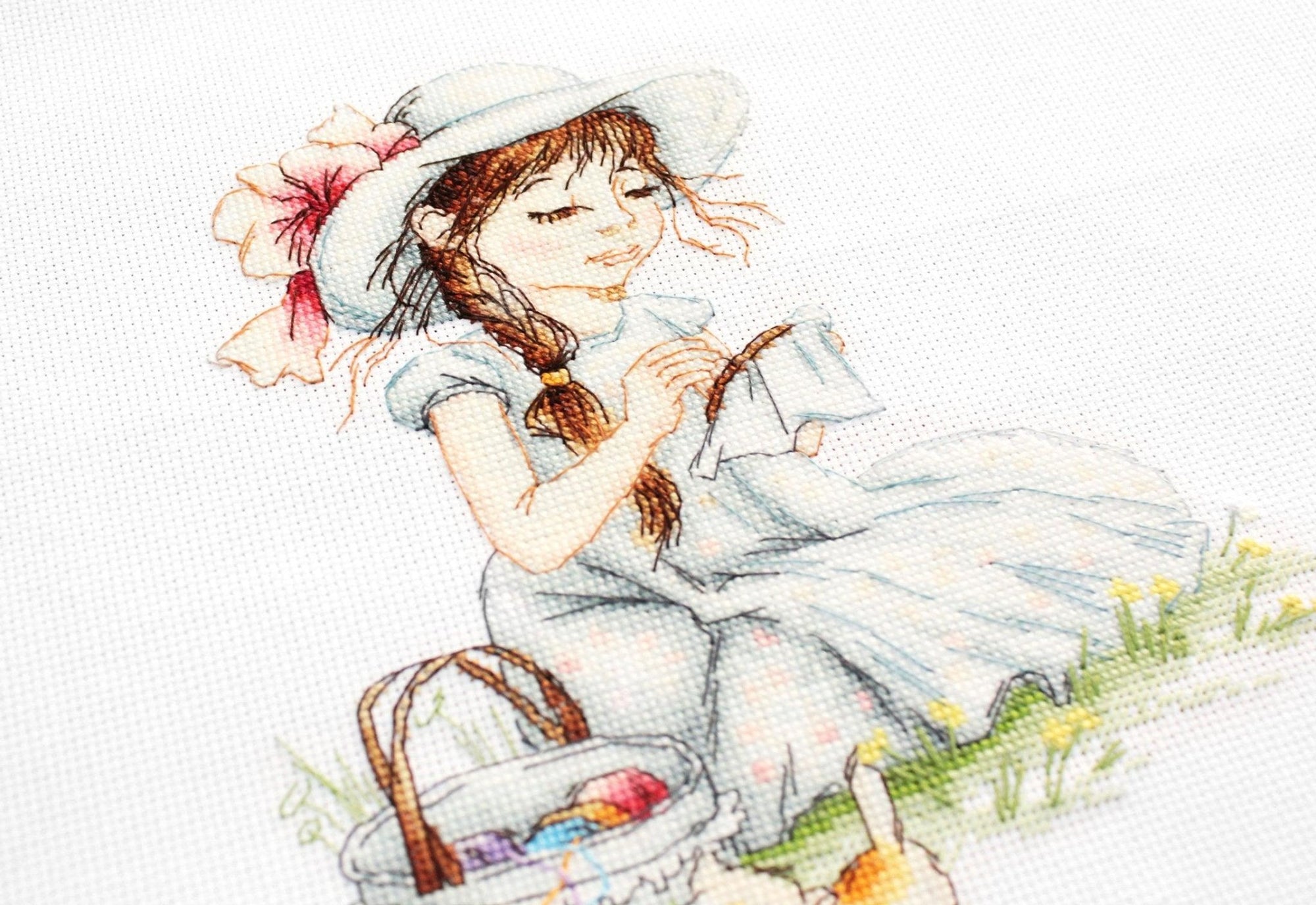 Cross Stitch Kit Luca - S - The girl making cross stitch, B1059 - Luca - S Yarns