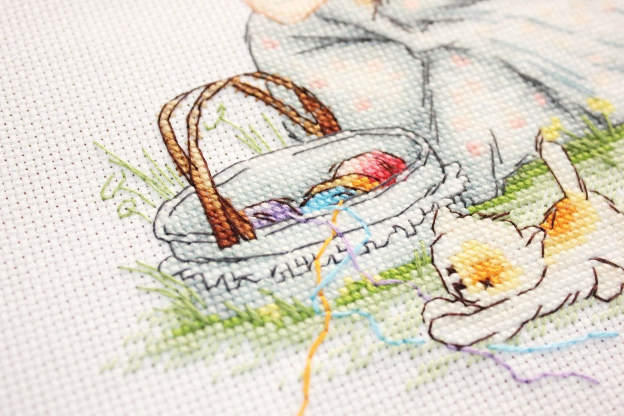 Cross Stitch Kit Luca - S - The girl making cross stitch, B1059 - Luca - S Yarns
