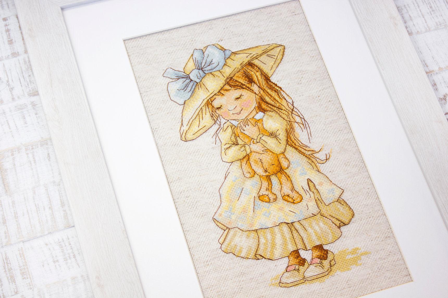 Cross Stitch Kit Luca - S - The girl with a bear, B1103 - Luca - S Yarns