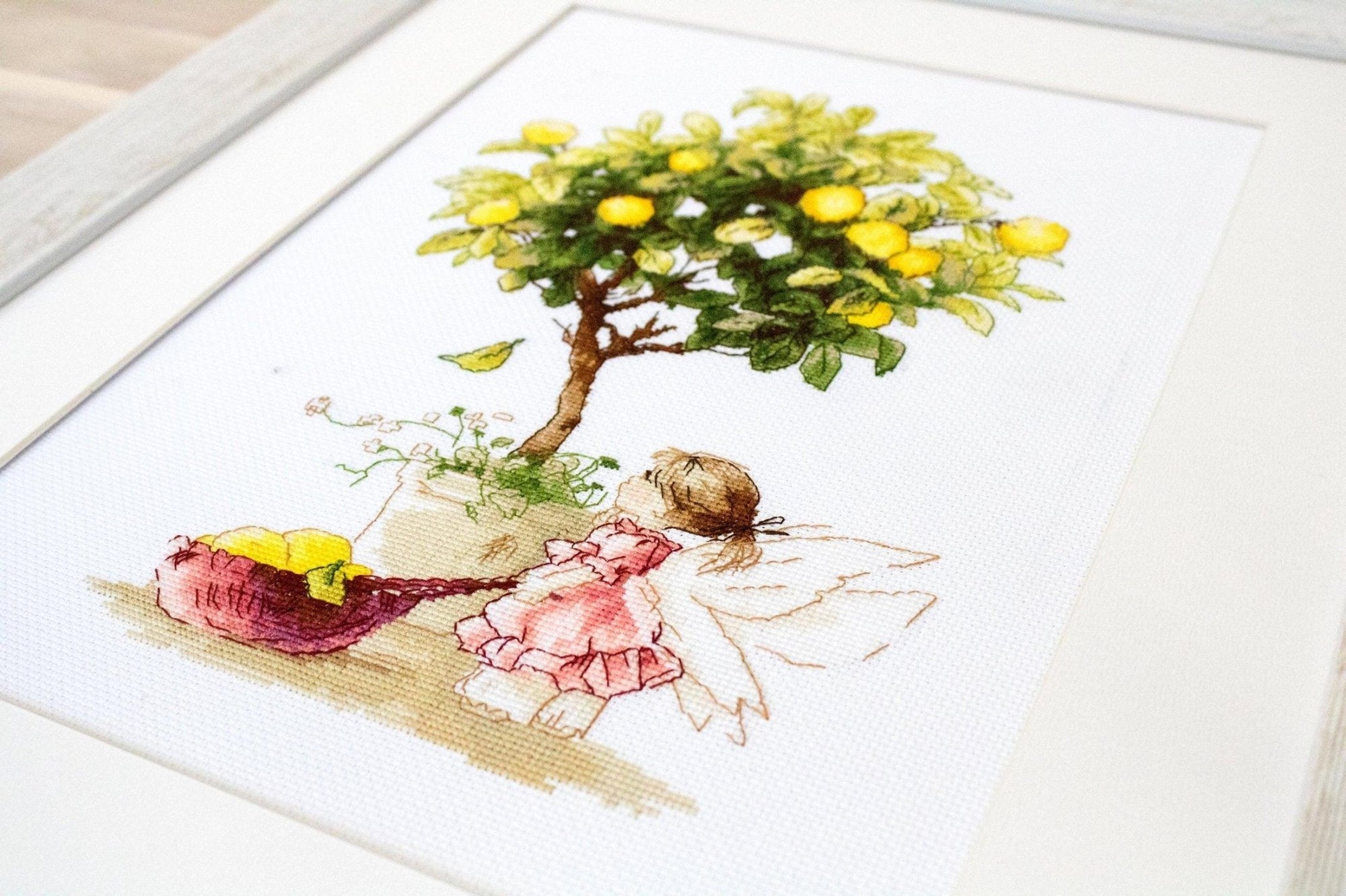 Cross Stitch Kit Luca - S - The Lemon Fairy, B1111 - Luca - S Yarns
