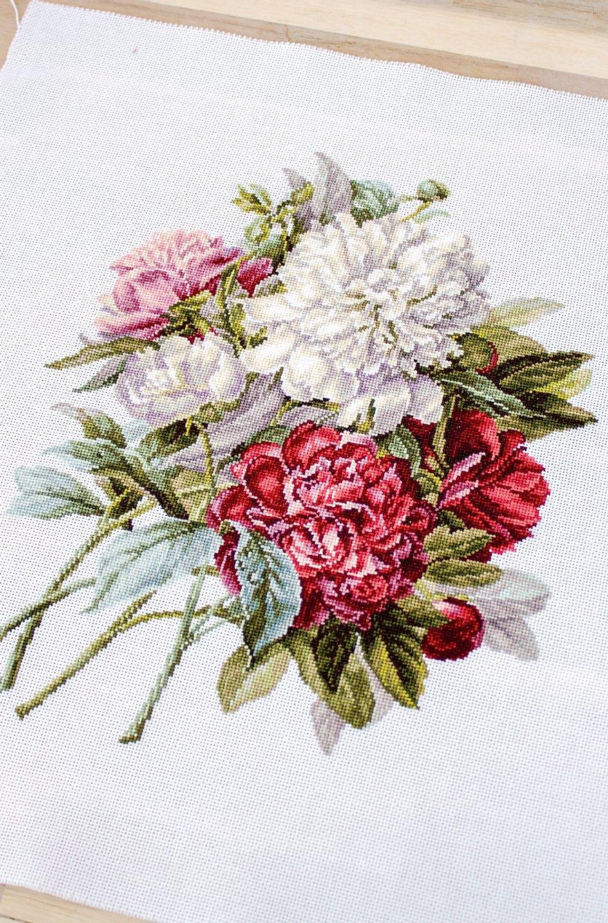 Cross Stitch Kit Luca - S - The Peonies, B2355 - Luca - S Yarns
