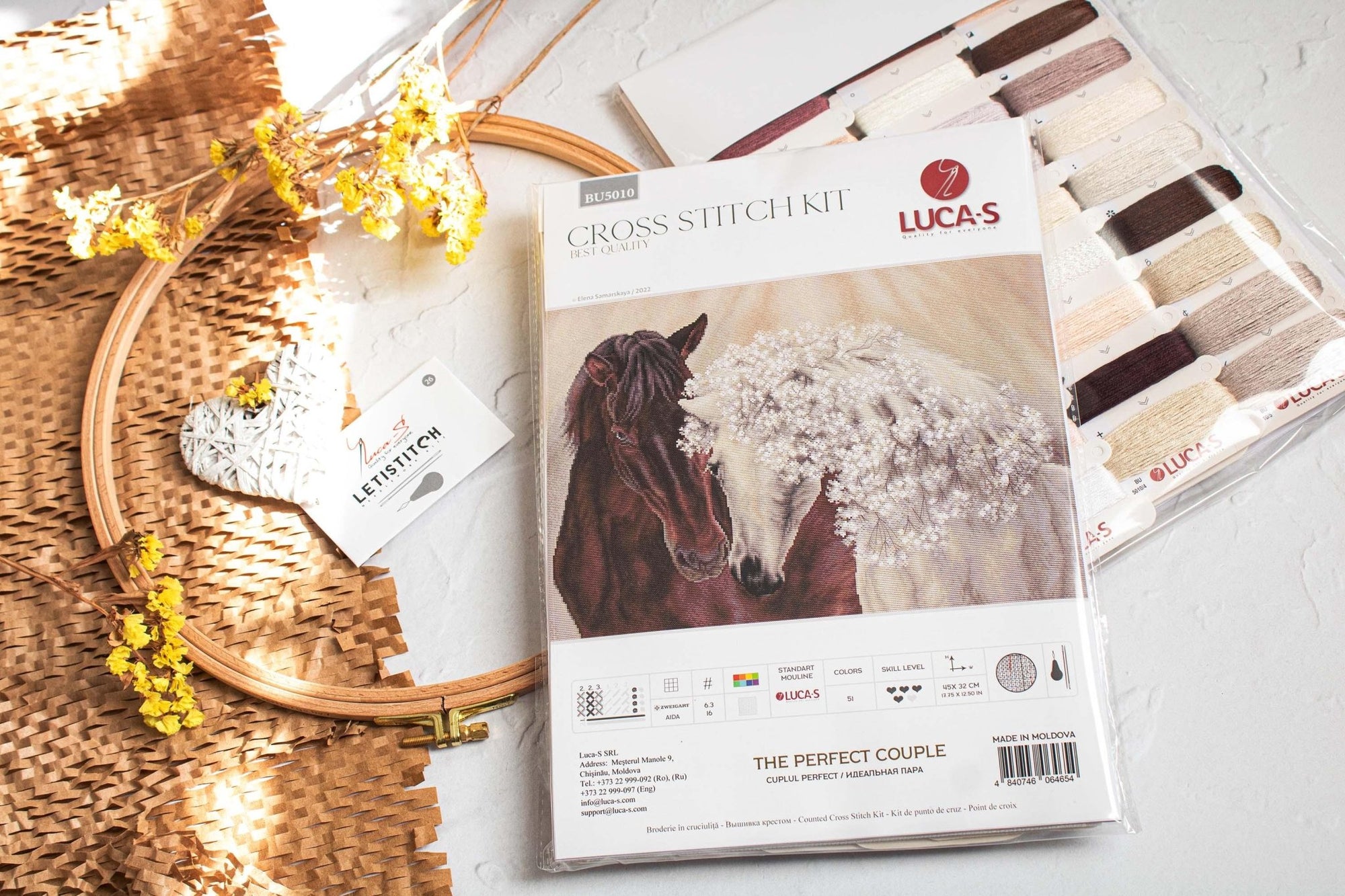 Cross Stitch Kit Luca - S - The Perfect Couple, BU5010 - Luca - S Yarns