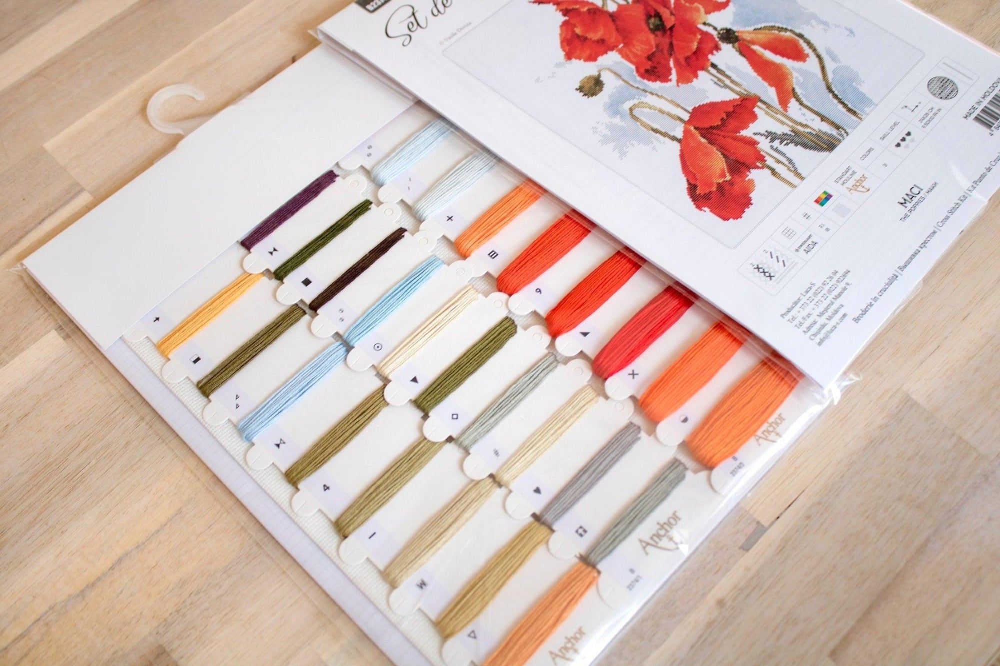 Cross Stitch Kit Luca - S - The Poppies, B2374 - Luca - S Yarns