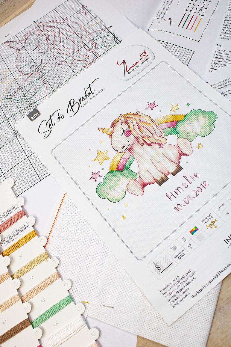 Cross Stitch Kit Luca - S - Unicorn, B1151 - Luca - S Yarns