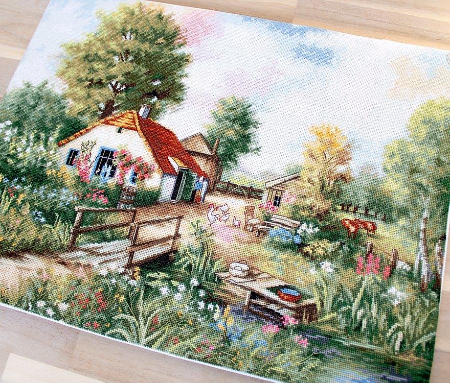 Cross Stitch Kit Luca - S - Village landscape, BU4011 - Luca - S Yarns